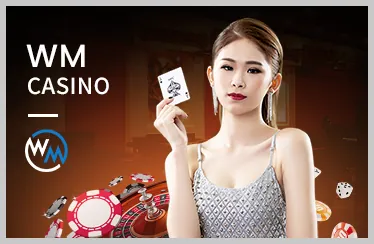 Bàn Baccarat sang trọng với các lá bài được chia